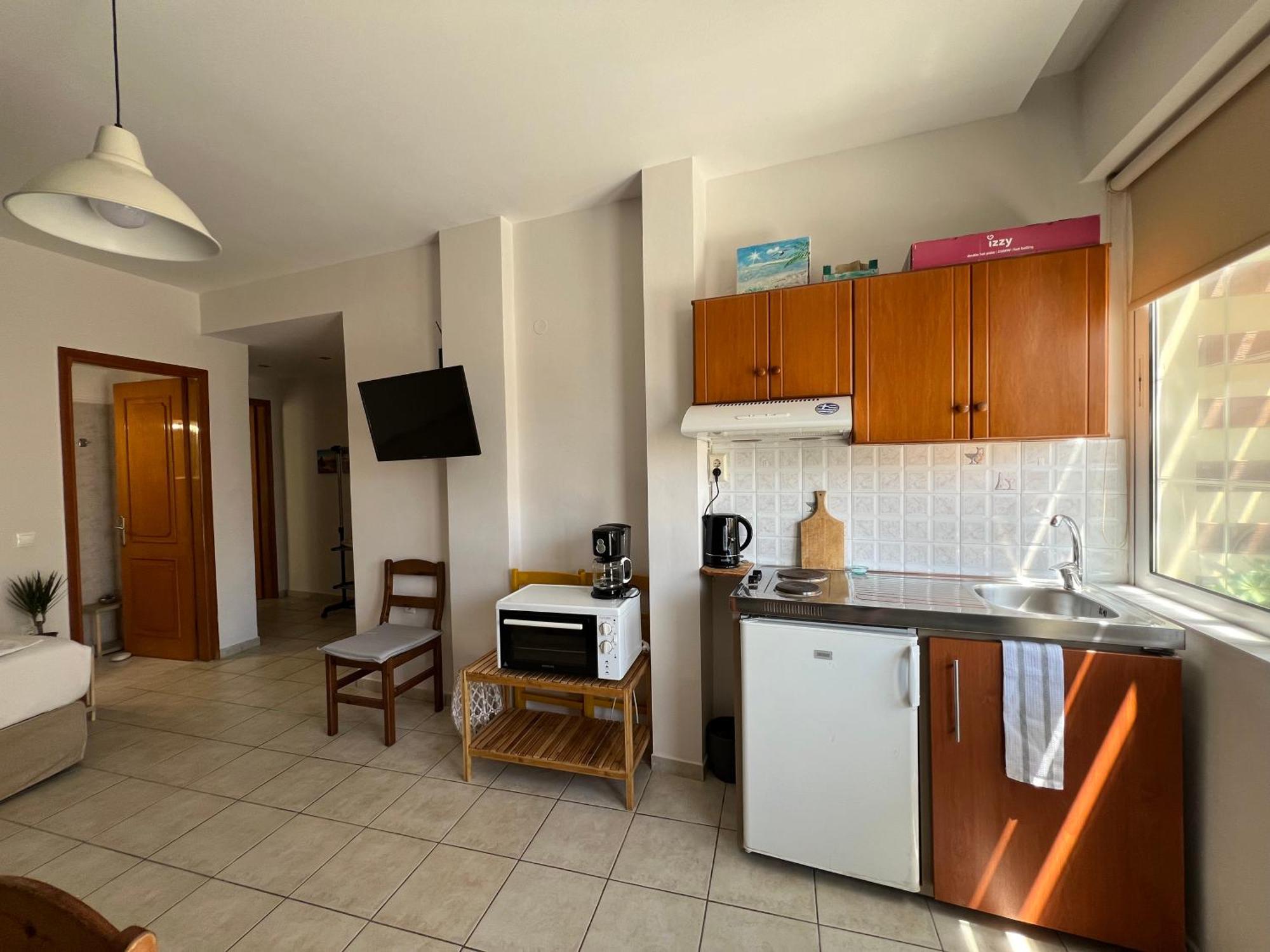 Artemis Rooms Two Steps By The Sea Platanés Exterior photo