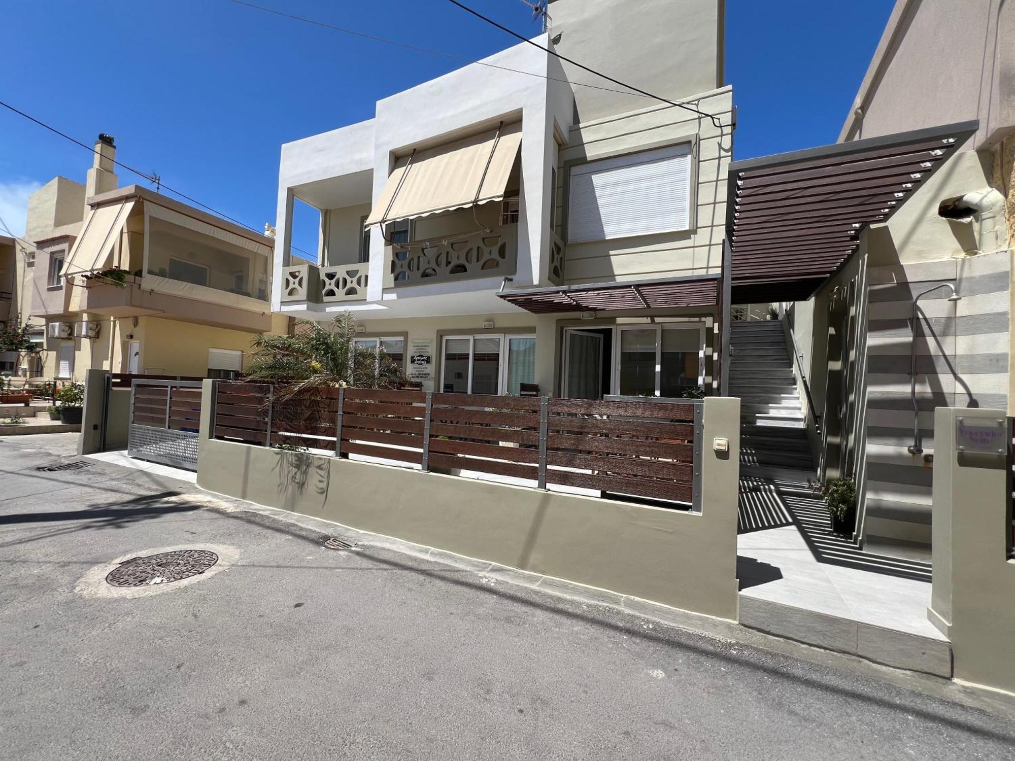 Artemis Rooms Two Steps By The Sea Platanés Exterior photo