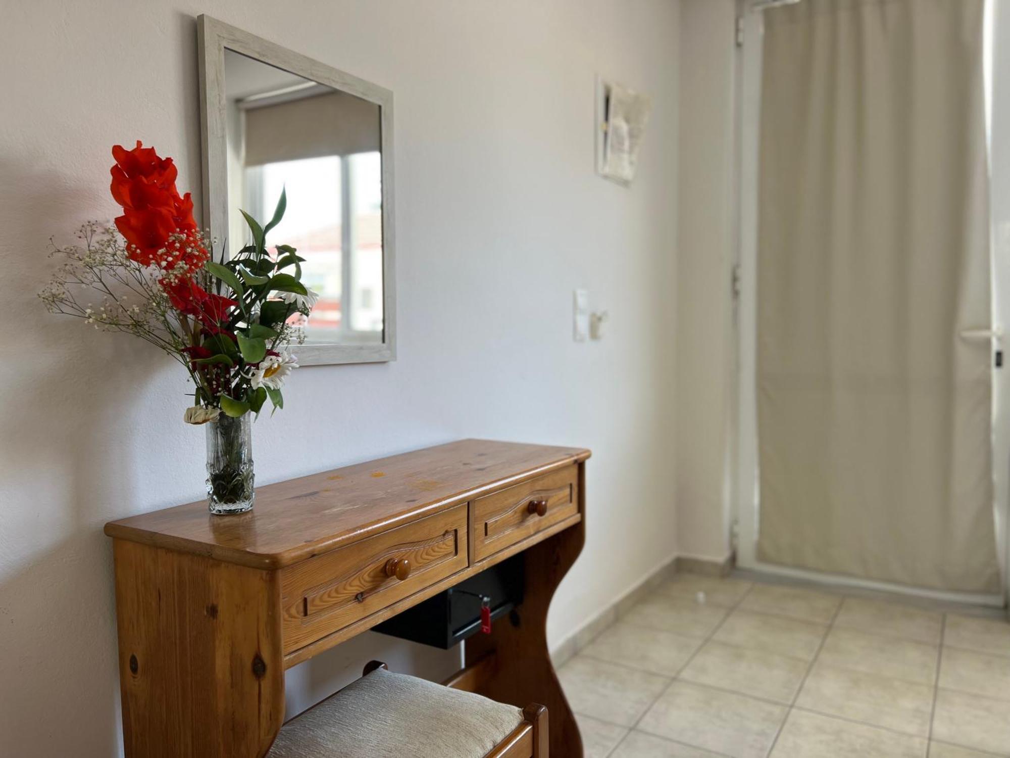 Artemis Rooms Two Steps By The Sea Platanés Exterior photo