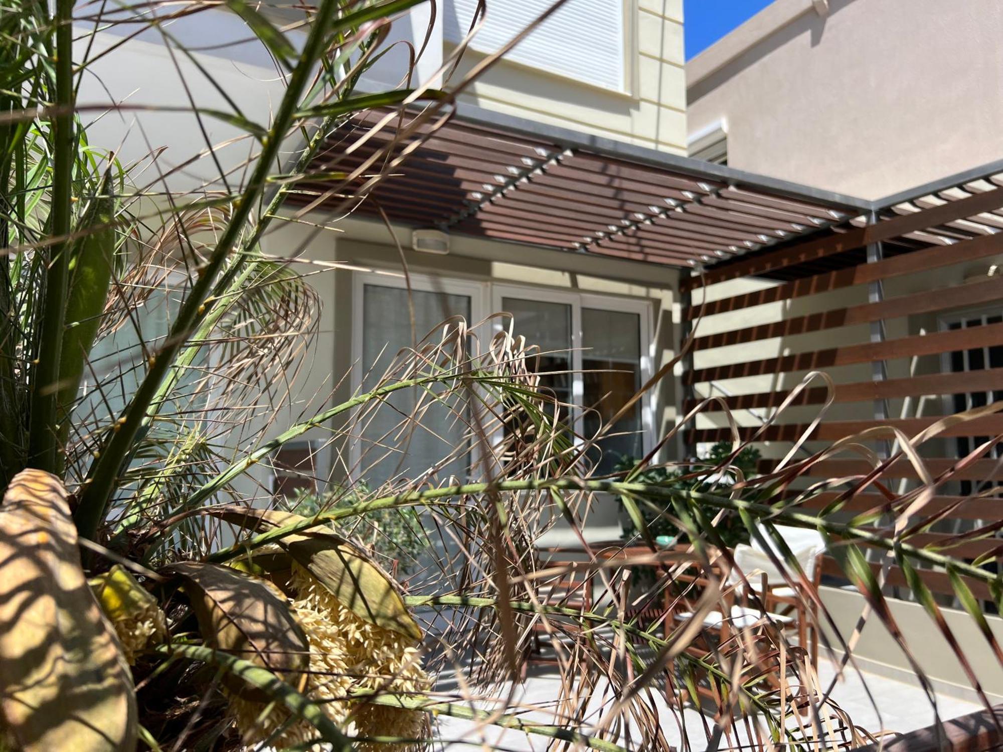 Artemis Rooms Two Steps By The Sea Platanés Exterior photo
