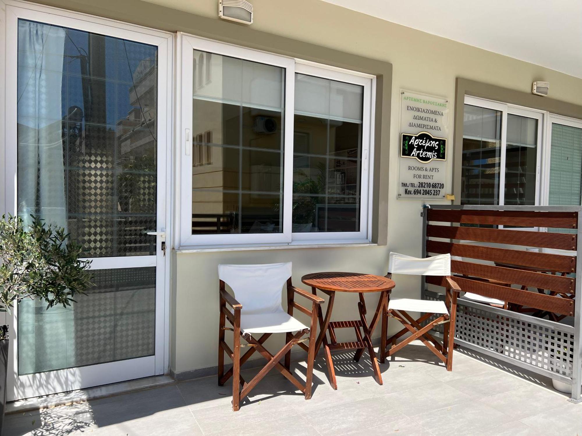 Artemis Rooms Two Steps By The Sea Platanés Exterior photo