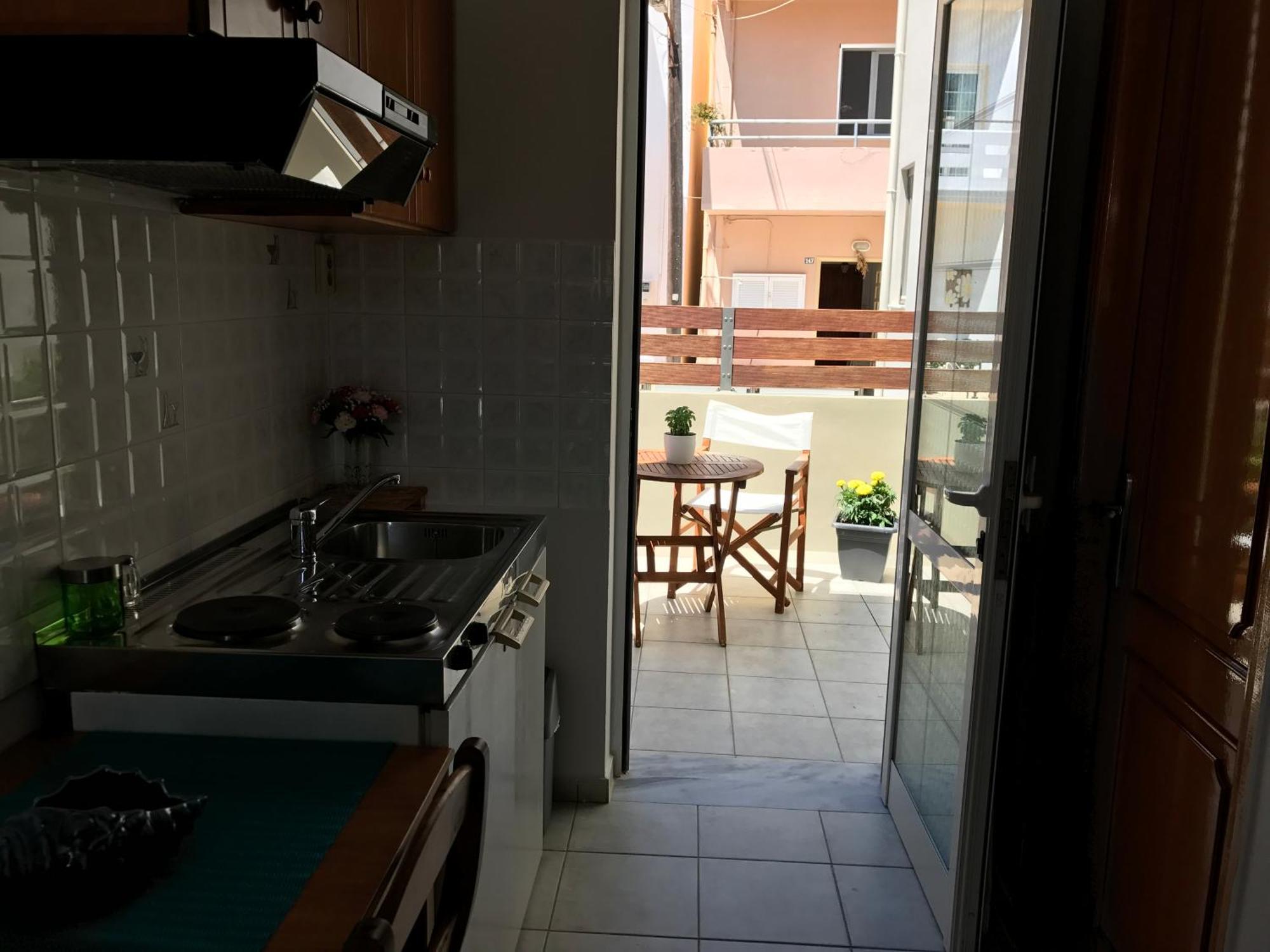 Artemis Rooms Two Steps By The Sea Platanés Exterior photo